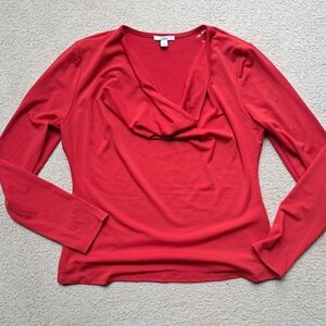 LIKE NEW red top - sz. Large